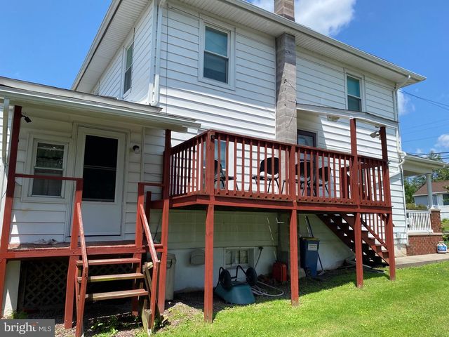933 BARNESVILLE DR, Barnesville, PA 18214