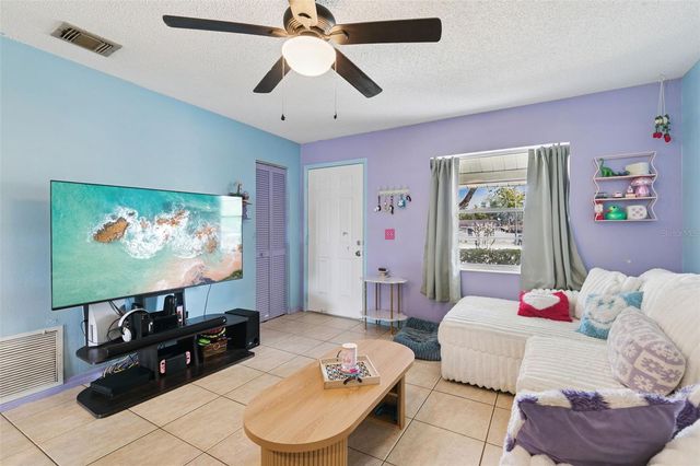 1428 HARVEY CIRCLE, Apopka, FL 32712