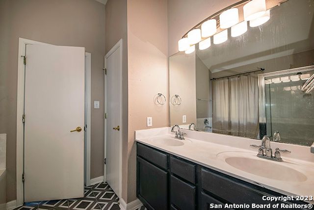 8510 TRUMPET CIR, San Antonio, TX 78109