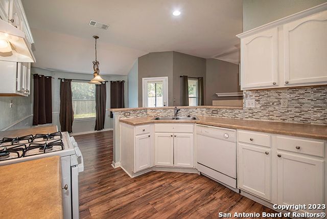 8510 TRUMPET CIR, San Antonio, TX 78109