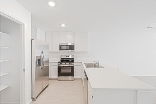 117 Dark Victory RD, Jarrell, TX 76537