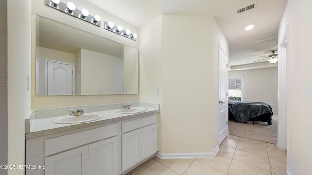 9 RIVERTOWN Road, Palm Coast, FL 32137