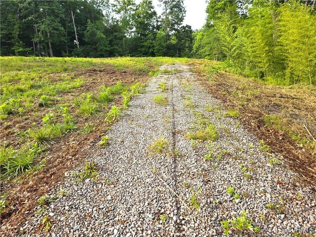 200 Swift Creek Ln, South Chesterfield, VA 23834