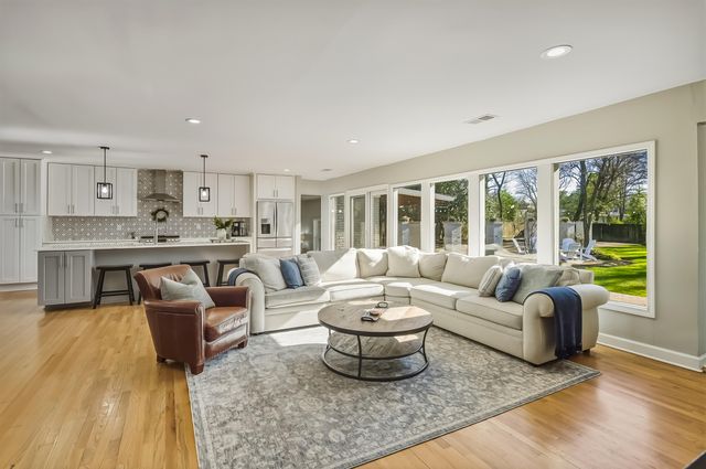 5155 SHADY GROVE RD, Memphis, TN 38117