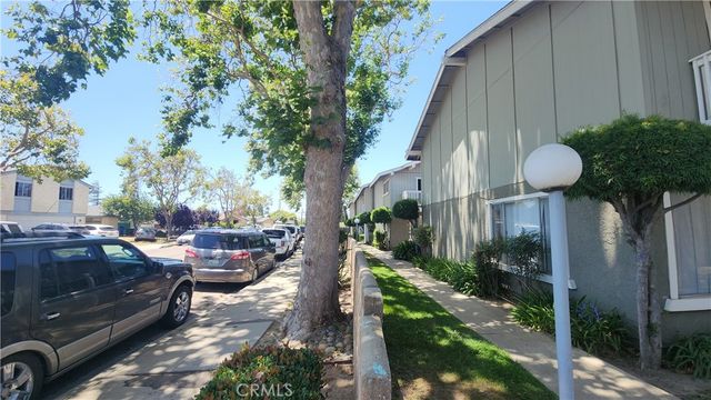 421 E Park, Santa Maria, CA 93454