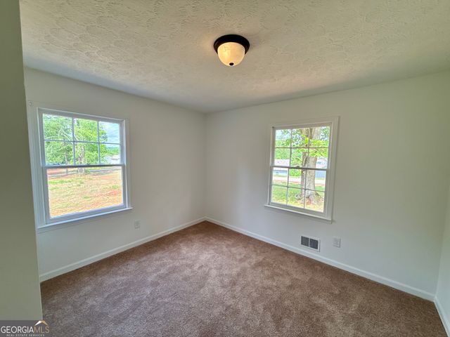 329 Church Street, Pendergrass, GA 30567