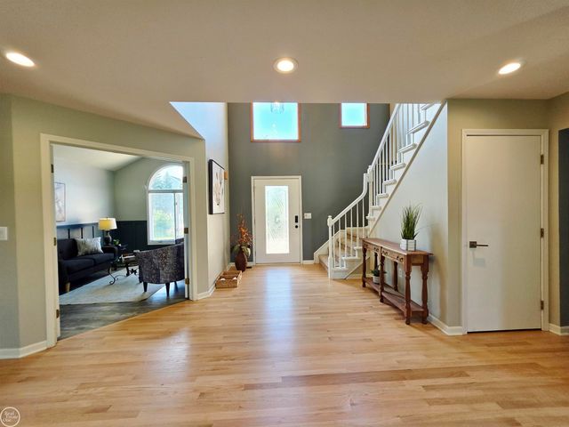 16794 Renee Drive, Macomb Twp, MI 48042