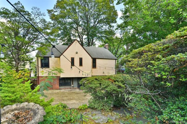 139-30 Coolidge Avenue, Briarwood, NY 11435