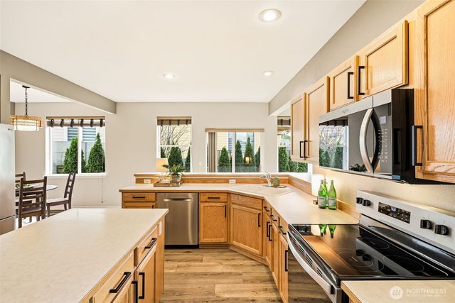 26826 118th Court SE, Kent, WA 98030