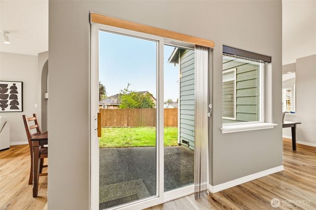 26826 118th Court SE, Kent, WA 98030