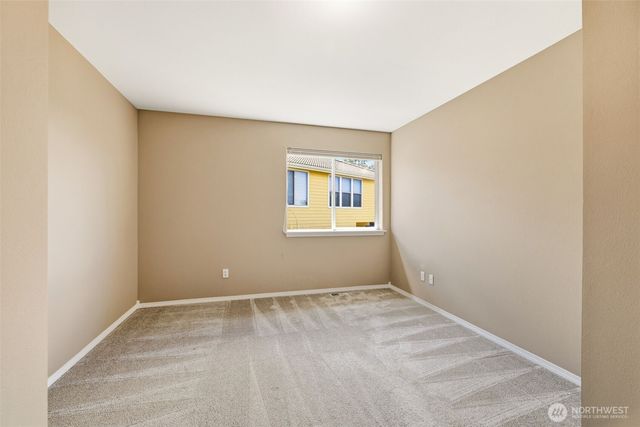 26826 118th Court SE, Kent, WA 98030