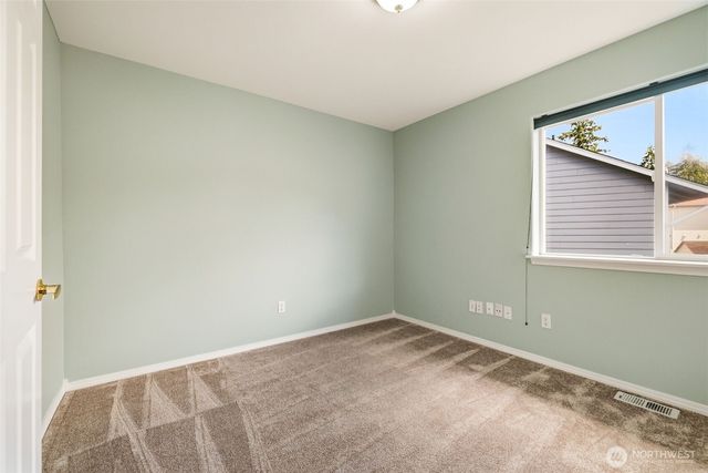 26826 118th Court SE, Kent, WA 98030