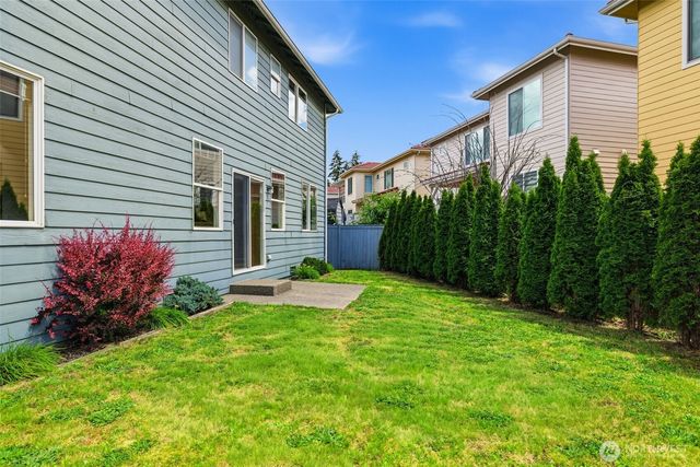 26826 118th Court SE, Kent, WA 98030