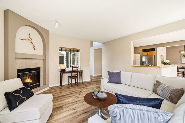26826 118th Court SE, Kent, WA 98030