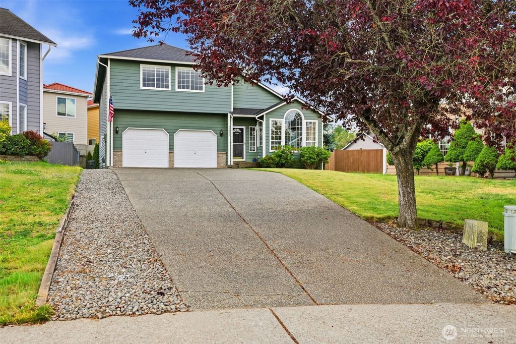 26826 118th Court SE, Kent, WA 98030