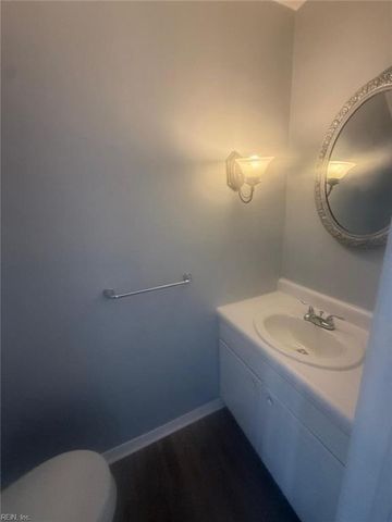 6602 Stoney PT, Norfolk, VA 23502