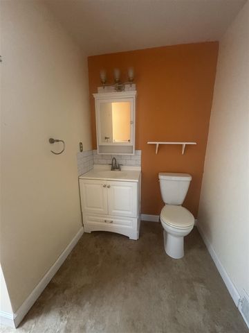 10121 S Sprinkle Road, Vicksburg, MI 49097