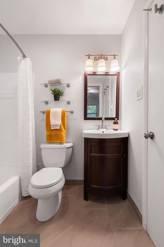 7105 GALGATE DR, Springfield, VA 22152