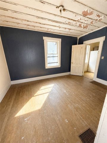 1421 Burnet Avenue, Syracuse, NY 13206