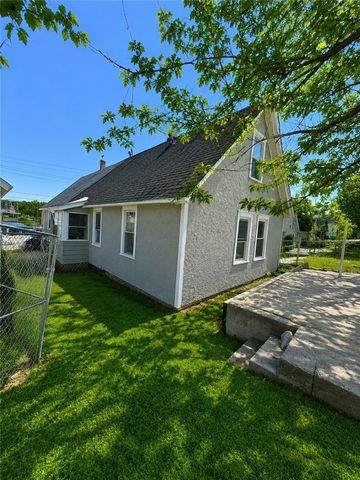 1421 Burnet Avenue, Syracuse, NY 13206