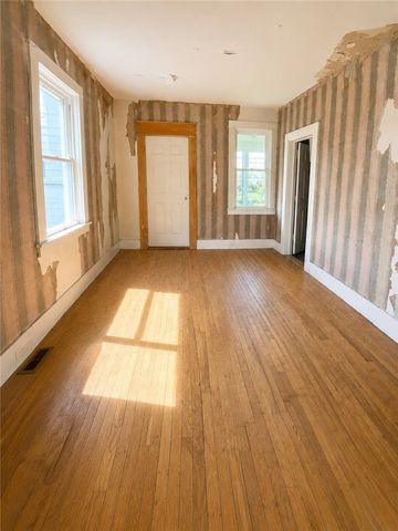 1421 Burnet Avenue, Syracuse, NY 13206