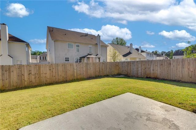 2760 Rusticwood Drive, Snellville, GA 30078