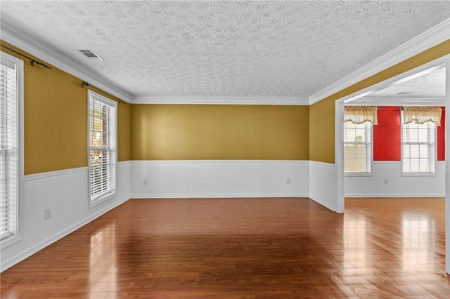 2760 Rusticwood Drive, Snellville, GA 30078