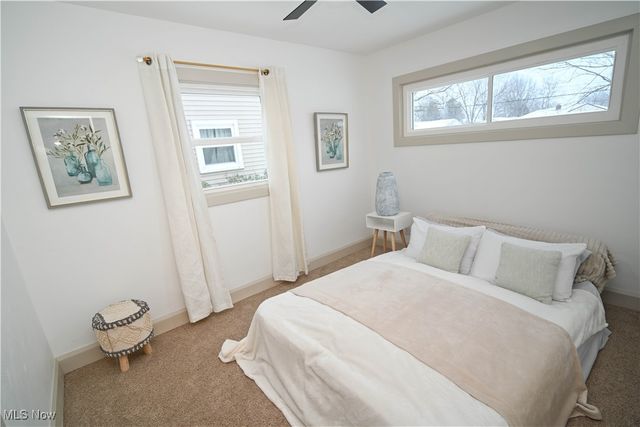 325 S Inglewood Avenue, Austintown, OH 44515