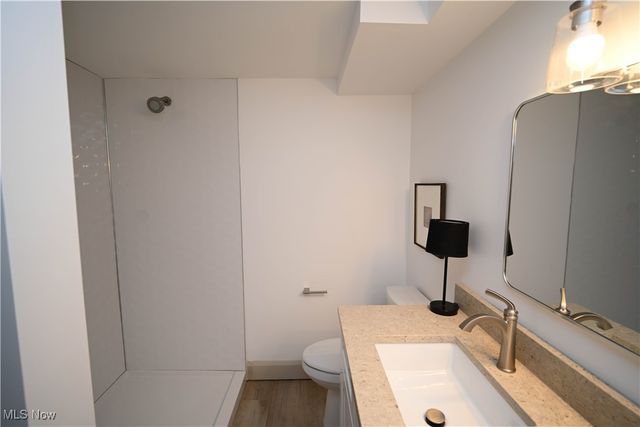 325 S Inglewood Avenue, Austintown, OH 44515