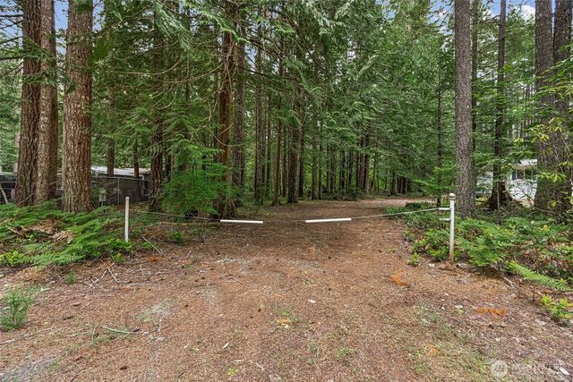 10 N Duckabush Drive W, Hoodsport, WA 98548