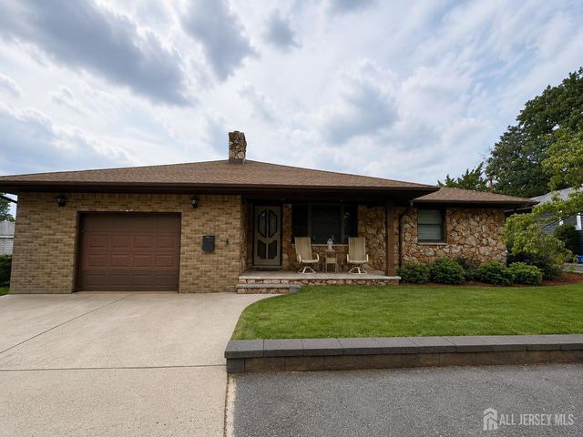 41 Harrison Street, Sayreville, NJ 08872