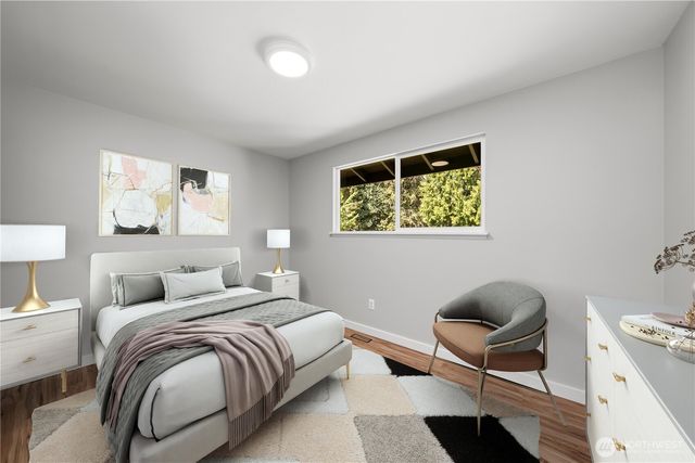 9437 NE 126th Place, Kirkland, WA 98034