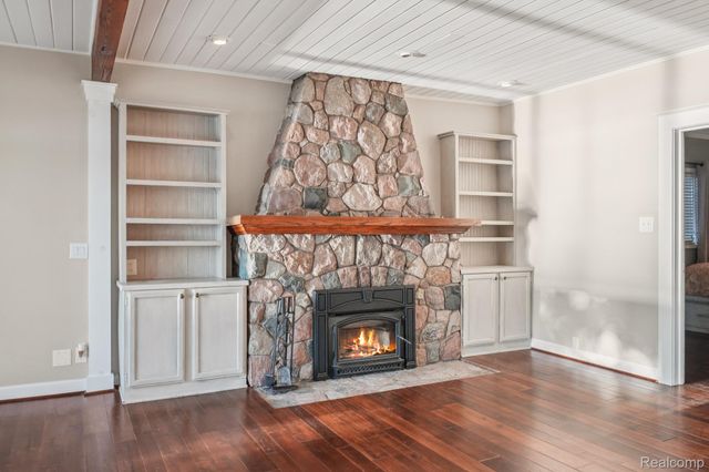 4123 Windiate Park Drive, Waterford Charter Township, MI 48329