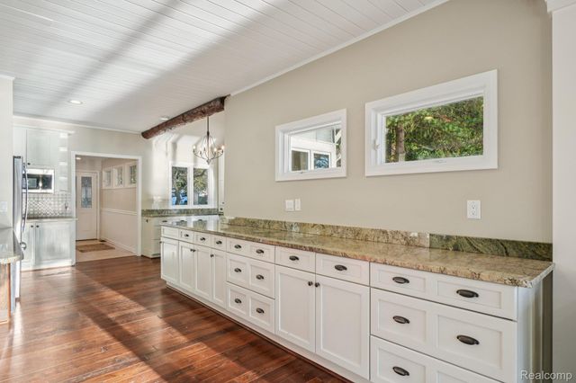 4123 Windiate Park Drive, Waterford Charter Township, MI 48329