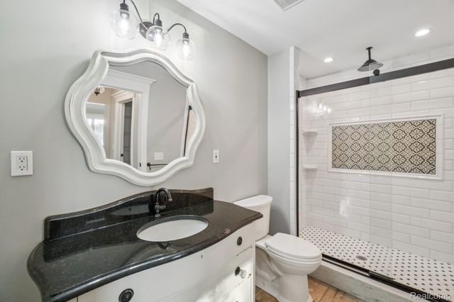 4123 Windiate Park Drive, Waterford Charter Township, MI 48329