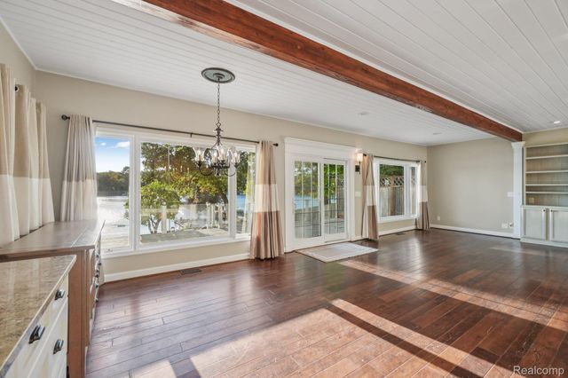 4123 Windiate Park Drive, Waterford Charter Township, MI 48329