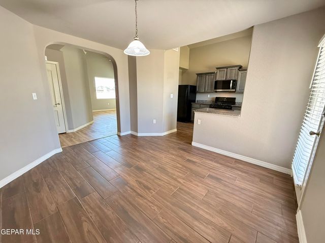 11257 Cielo Mar Drive, Socorro, TX 79927