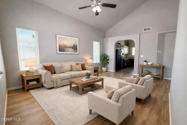 11257 Cielo Mar Drive, Socorro, TX 79927