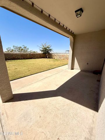 11257 Cielo Mar Drive, Socorro, TX 79927