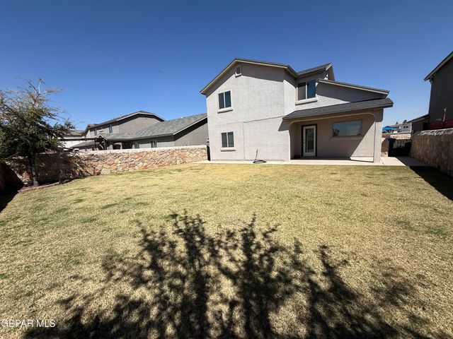 11257 Cielo Mar Drive, Socorro, TX 79927