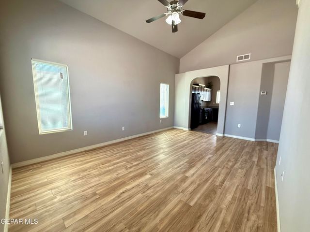 11257 Cielo Mar Drive, Socorro, TX 79927