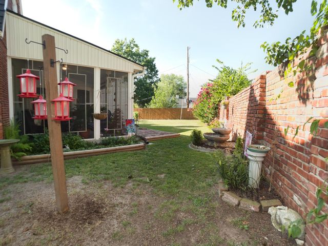 1815 N Grant Parkway, Miami, OK 74354