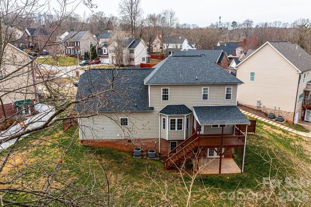 2640 Ironwood Drive, Hickory, NC 28602