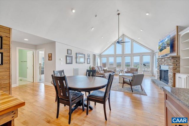 439 GARDNER FARM RD, Appomattox, VA 24522