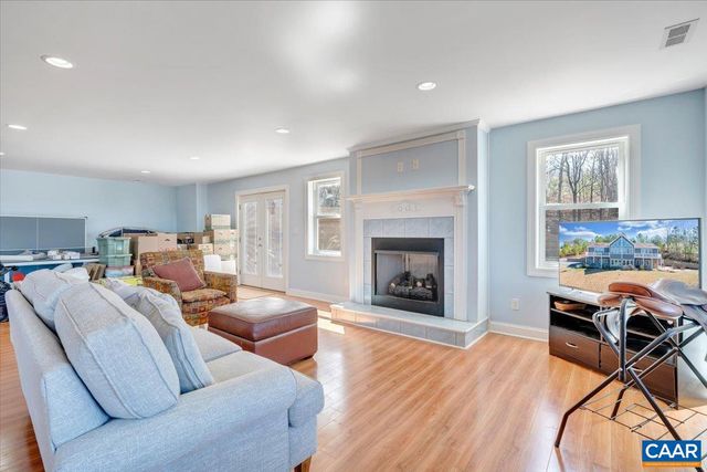 439 GARDNER FARM RD, Appomattox, VA 24522