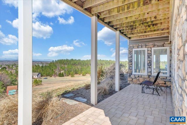 439 GARDNER FARM RD, Appomattox, VA 24522