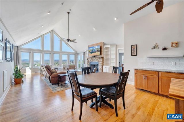 439 GARDNER FARM RD, Appomattox, VA 24522