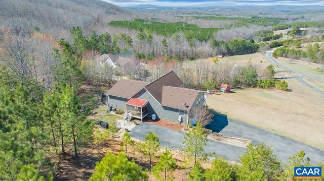 439 GARDNER FARM RD, Appomattox, VA 24522