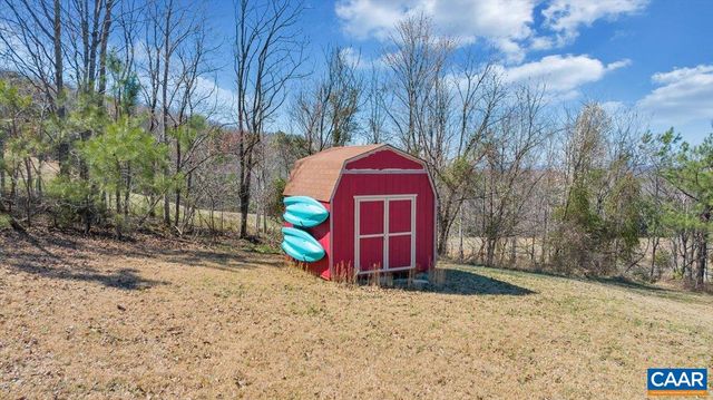 439 GARDNER FARM RD, Appomattox, VA 24522