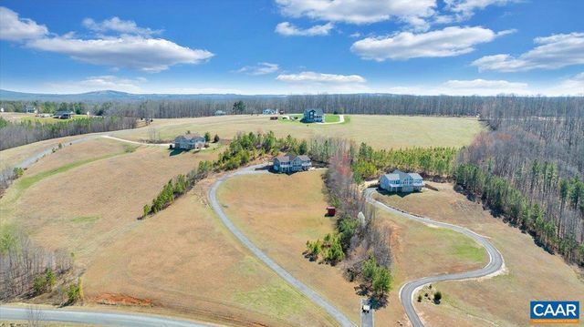 439 GARDNER FARM RD, Appomattox, VA 24522
